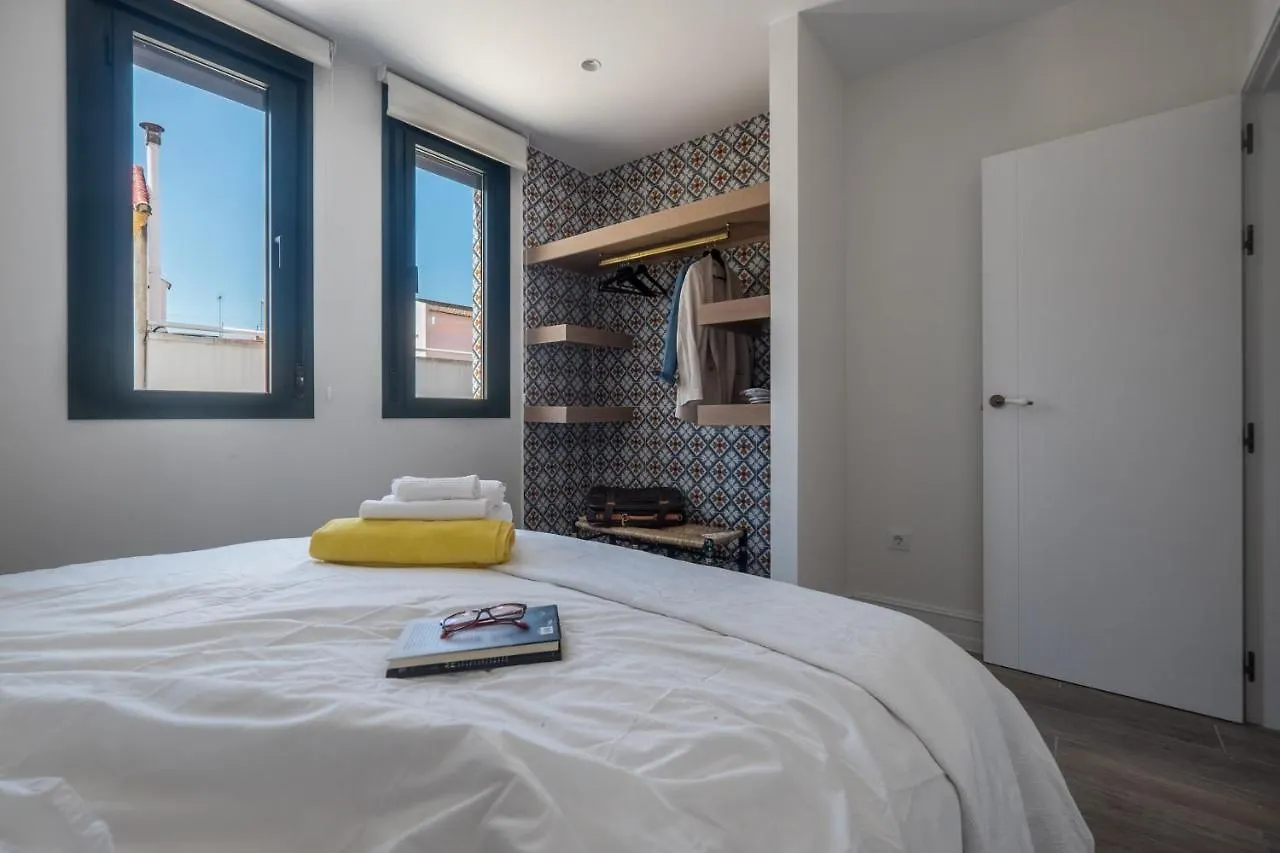 Wello Apartments Sevilla  세비야