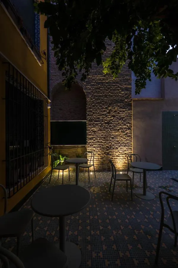 Wello Apartments Sevilla